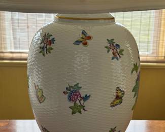 Herend Porcelain “Queen Victoria”  Table Lamp