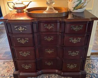 Vintage Chippendale Mahogany Bachelors Chest