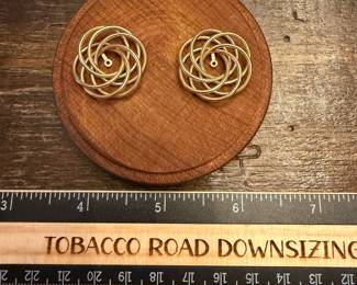 S67 - $375. 14kt Gold Swirl Earring Jackets. 4 grams. 