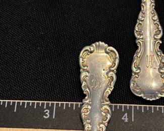S28 - $95. 48 grams, 6 pc sterling silver spoon set. Monogrammed "W"