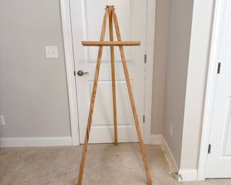 Wooden Tripod Display Easel