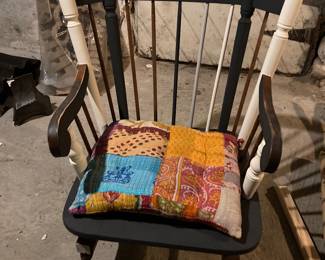 Shabby chic rocker