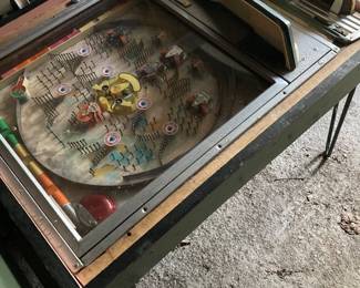 End table vintage game