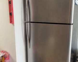 Frigidaire garage refrigerator