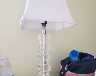 Table lamp