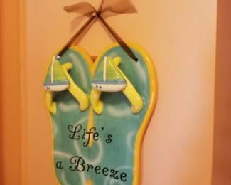 Flip flop wall decor