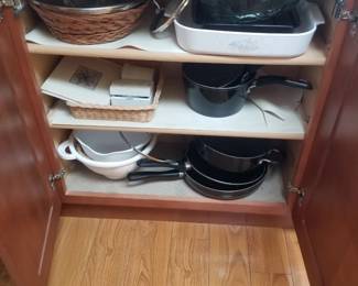 Pots, pans & bakeware