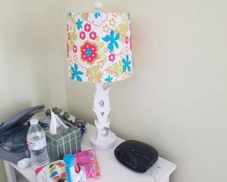 Table lamp