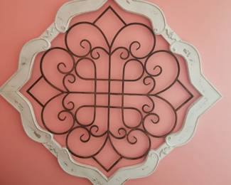 Metal & wood wall decor