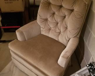 Comfy arm chair