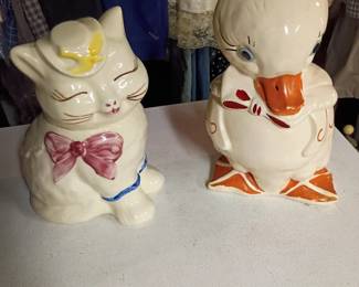 Vintage cookie jars , Hull & Shawnee