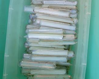 Opalescent lamp crystals
