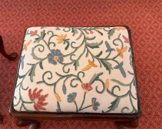 Pr. antique Queen Anne-style stools with crewel upholstery 18"h x 21"w x 18"d 
