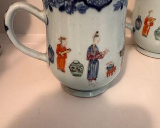 18th-century Chinese export porcelain tankard mugs, bell-form mugs with loop handle, figural Mandarin scenes with cobalt rims 6"