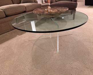 Lucite & glass round coffee table 16"h x 48" diameter