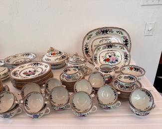 Antique Minton's "York" china approx. 100 pcs.