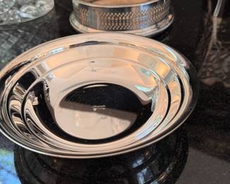 Christofle silver-pate bowl 