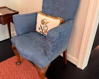 Pr. Queen Anne-style armchairs  42"h x 28.5"w x 24"d