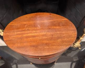 George III oval cellarette on stand, mahogany with brass banding, fitted liner for chilling and storing wine, late 18th/early 19th century 29"h x 21.5"w x 15"d  stand needs repair