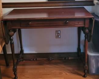 Extendable Expanding Wooden Side Desk Table