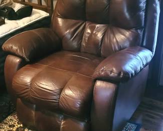Power Recliner Cushioned Chair