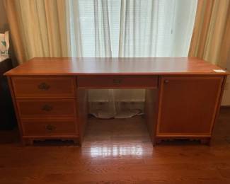 Large American Of Martinsville Desk