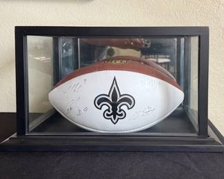 New Orleans Drew Brees sign futball