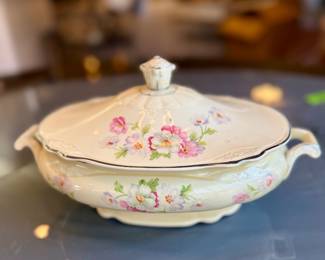 Item #142 - Homer Laughlin "Virginia Rose" Covered Casserole