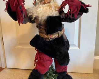 Item# 72 - 25" Father Christmas w/Violin $30