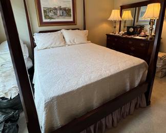 Item #79 - Thomasville Queen Bed w/Mattress & Bedding $300