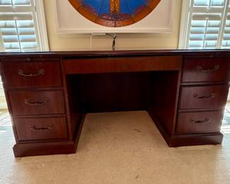 Item #104 - Beautiful wood desk (66x30x30)