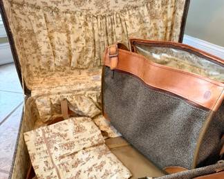 Item #176 Hartmann Luggage Set - 2 pieces $50