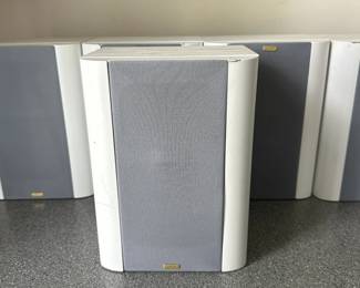 Jamo Speakers