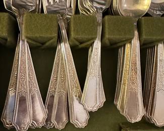 Silverplate flatware service