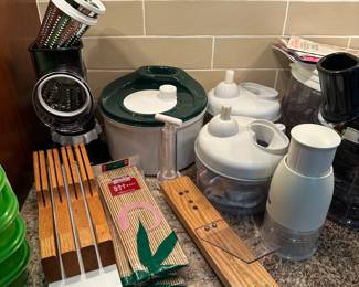 Assorted kitchen essentials