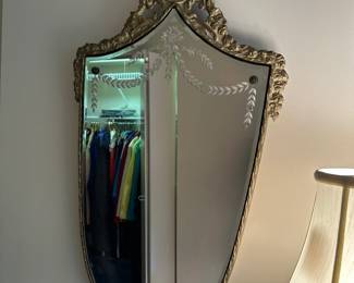 Antique decorative mirror