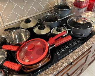 Assorted quality cookware