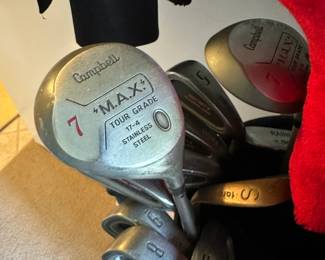 Alternate view of golf clubs
