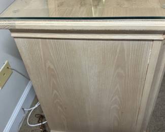 Drexel Heritage Bedside Tables - Alternate View