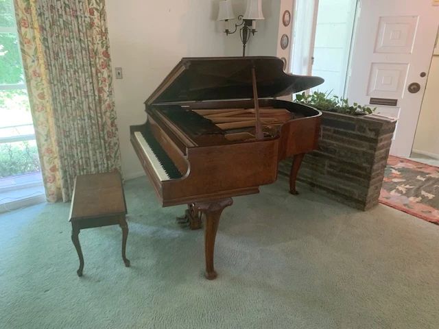 Knabe Baby Grand - Mahogany