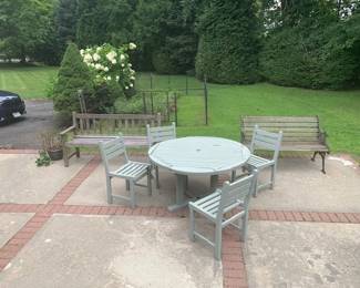 5 Foot Rd Wood Table w/ set of 4 side chairs / park benches