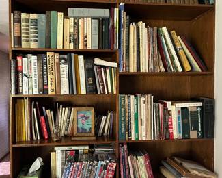 Tons of Books 