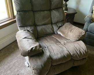 Recliner 