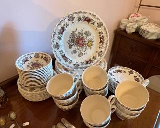 Myott Bouquet China Set