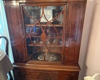 Huntley China Cabinet