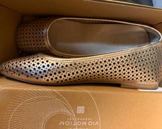 Women’s clothing and shoes