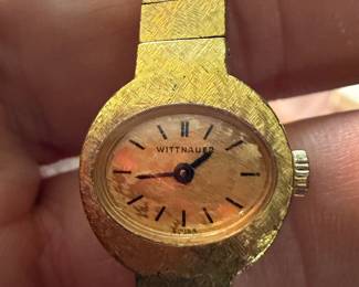 WittnauerWomen’s watch 