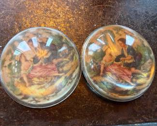 Paperweights 