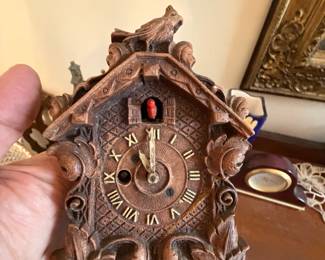 Vintage miniature Cuckoo Clock