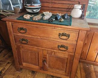 Antique WashStand